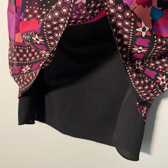NWT Dana Buchman Blouse. SIZE S - Picture 4 of 10
